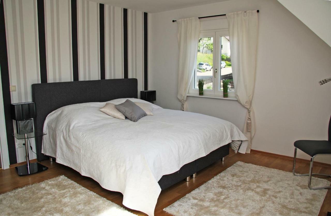 Apartment Sonnenterrasse Баден-Баден Екстериор снимка