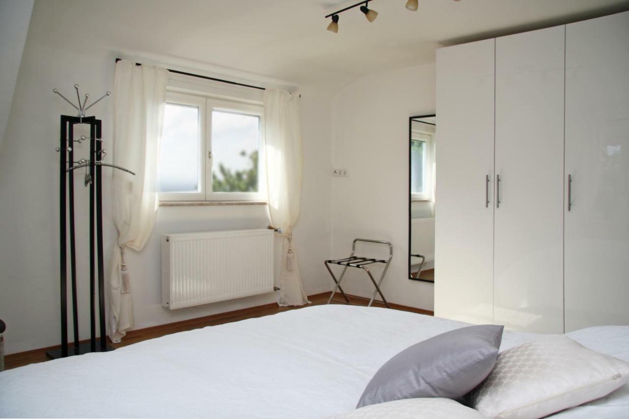 Apartment Sonnenterrasse Баден-Баден Екстериор снимка
